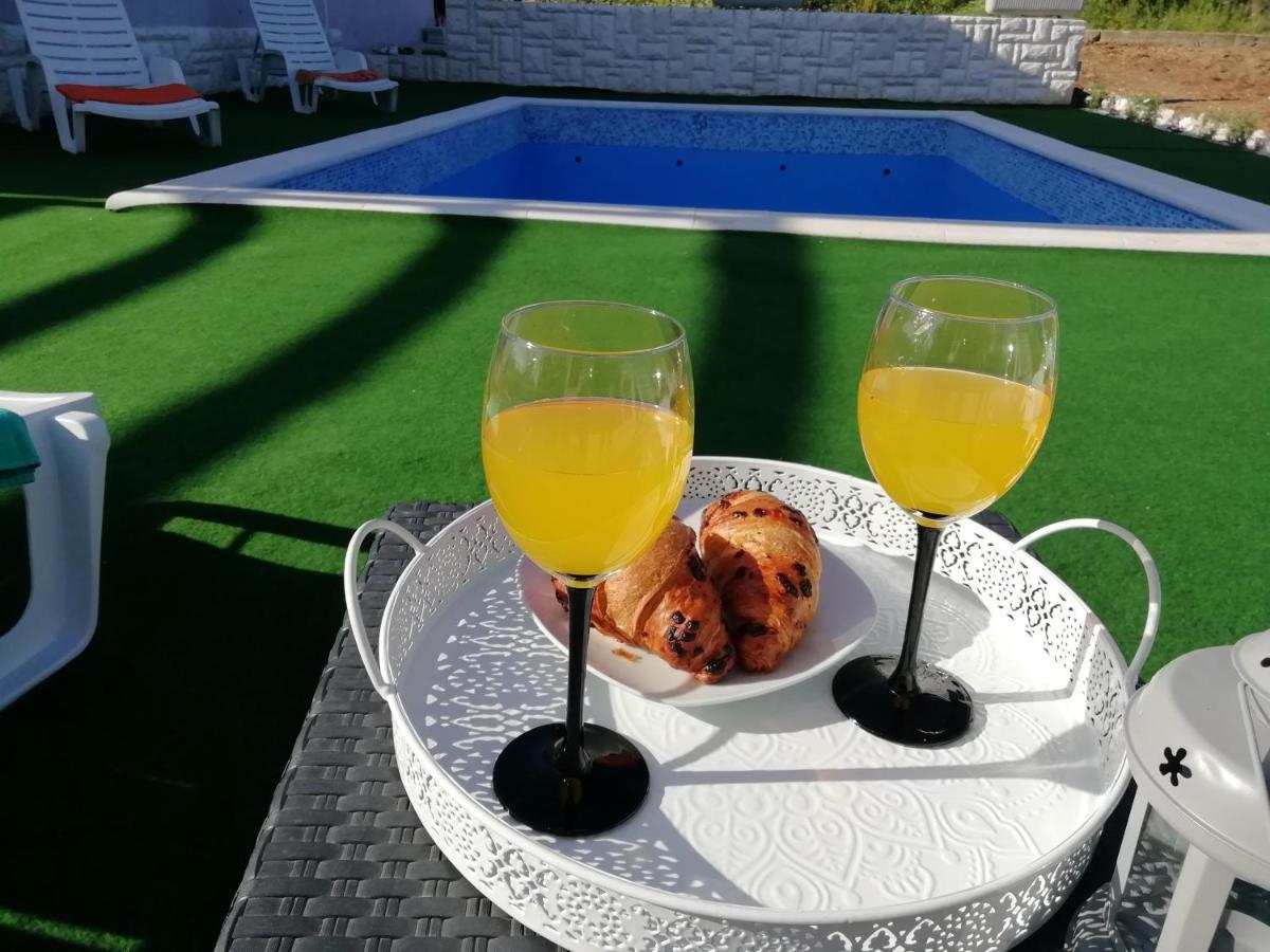 Holiday home House M&a&k With Swimming Pool Kastel Stafilic