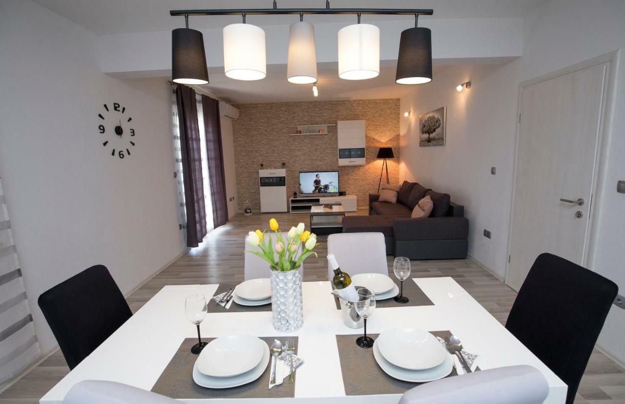 Holiday home House M&a&k With Swimming Pool *